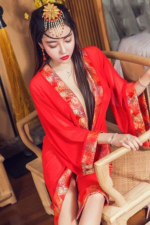 偷偷久久精品久久精品一区二区_剧情片神马在线观看